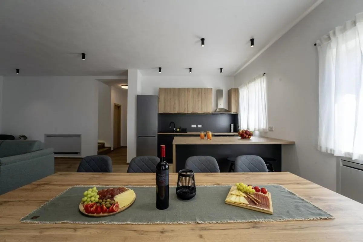 Villa Zani In Loborika - Haus Fuer 6-7 Personen 0*,